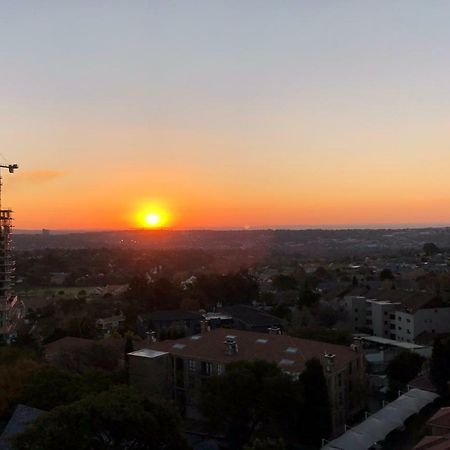 Sandton Skye Suites Γιοχάνεσμπουργκ Εξωτερικό φωτογραφία