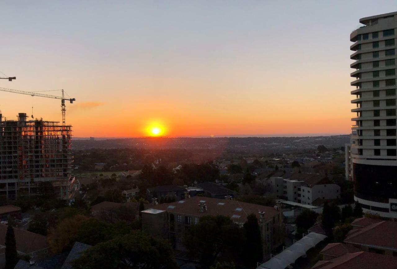 Sandton Skye Suites Γιοχάνεσμπουργκ Εξωτερικό φωτογραφία
